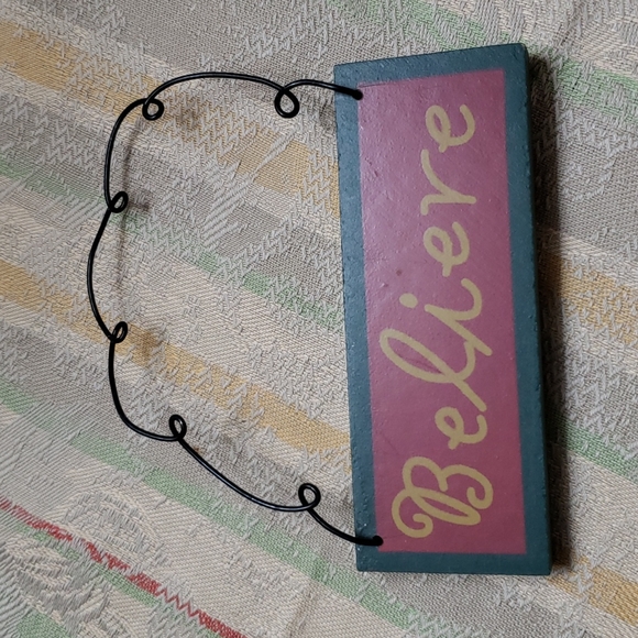 Pier 1 Imports plaid coasters plus 6 unbranded wooden ornaments NWT - Picture 4 of 7